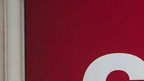 Entre las sucursales cerradas estuvo incluida una tienda de 64,000 pies.