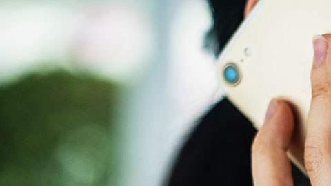 La privacidad del teléfono anima a mujeres a compartir sus preocupaciones.
