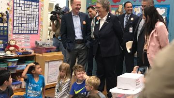 La nueva miembro de la Junta de Educación Jackie Goldberg comenzó a visitar escuelas a un día de su elección. (LAUSD)