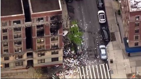 Toma aérea del edificio afectado