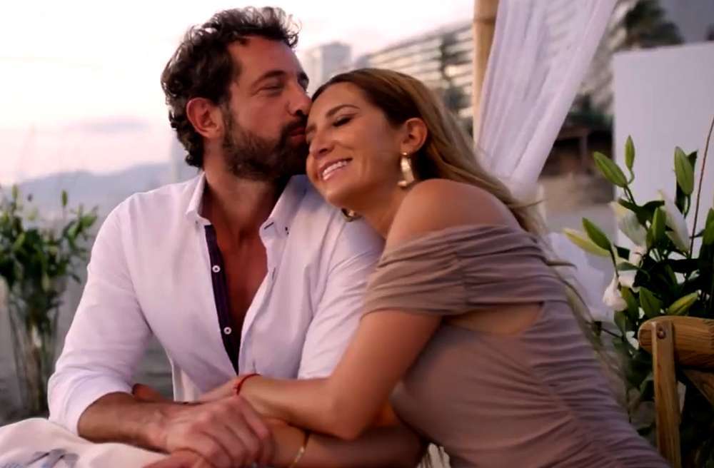 Gabriel Soto Y Geraldine Bazan Juntos Otra Vez Por Amor A Sus Hijas La Opinion