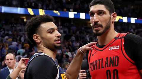 Enes Kanter milita en el Portland Trail Blazers