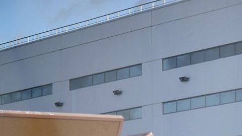 Reporte indica que las corporaciones tienen grandes ganancias en parte, a los bajos salarios que pagan. (Archivo)