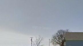 Los cultivos en los campos de Somonauk se siembran a principios de mayo.