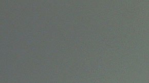 El rapero sugirió que los empleados usaran un chaleco que los identifique y puedan acercarse a las casas sin problemas.