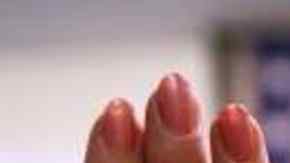 También obligó a su víctima a casarse con ella para sacarle la "Green Card"