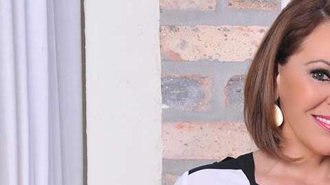 María Elena Salinas.