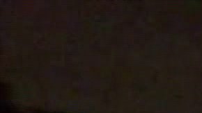 Los dos ocupantes del auto fueron declarados muertos en la escena.