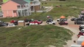 La petición, que aparece en www.change.org se llama “End Go Topless Weekend Petition”, ya tiene casi 10,000 firmas.