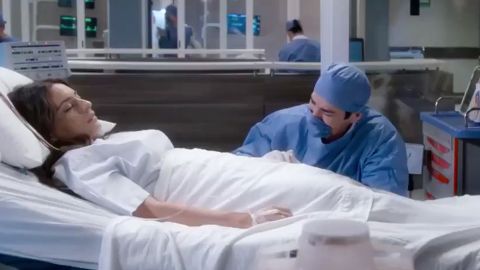 Ana Brenda y David Zepeda en escena de 'Por Amar Sin Ley'