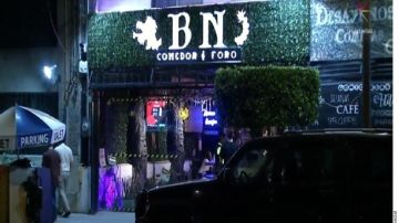 Los hombres entraron armados al restaurante "BN".