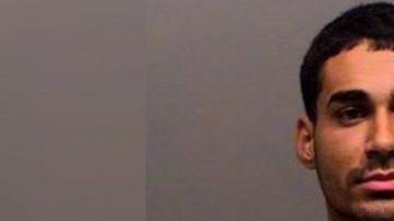 El joven hispano fue detenido tras el accidente.
