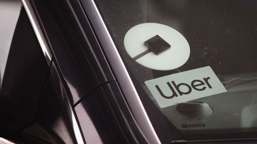 Uber y Lyft respaldan la Proposición 22.