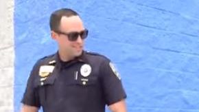 Anita Singleton no podía creer el generoso obsequio que le hacían.