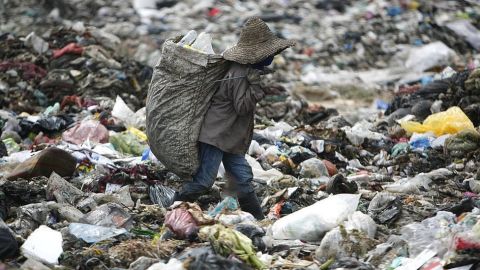 107175841_gettyimages-166034720