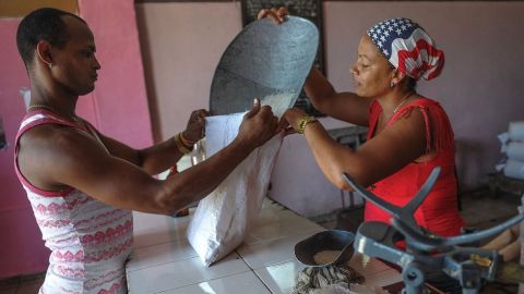 107283348_gettyimages-823706598-2