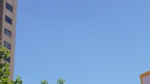 Una manifestación para defender el aborto legal y seguro tomó las calles de San Luis, Missouri.