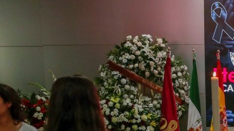 Cientos de personas despidieron al futbolista José Antonio Reyes.