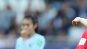 Alex Morgan colaboró con cinco anotaciones en la goleada 13-0 de Estados Unidos sobre Tailandia