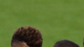 El entrenador de Brasil Tite dirige un entrenamiento este martes en el estadio Pacaembu de Sao Paulo.
