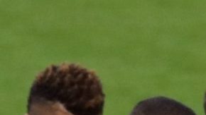 El entrenador de Brasil Tite dirige un entrenamiento este martes en el estadio Pacaembu de Sao Paulo.