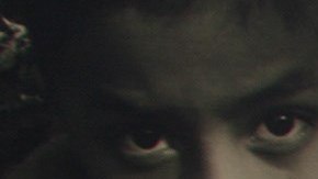 Joseph Seitz, obispo de El Paso. cruza la frontera con migrantes que pedirán asilo.