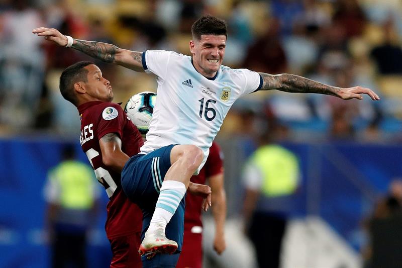 Argentina se impuso 0-2 a Venezuela en los cuartos de final