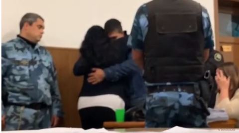 La mujer aseguró que no puede vivir toda la vida con rencor.