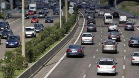 adelantar auto