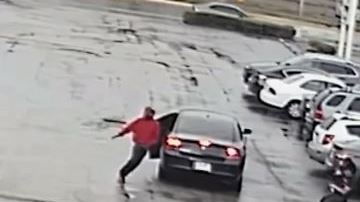 Buscan a sospechosos de robo violento en Westchase.