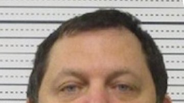 Aubrey Trail se cortó el cuello durante el juicio en el que se le acusaba de asesinar a una mujer.