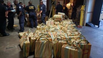 La droga iba en grandes paquetes. Se hallaron 15,582 "ladrillos".
