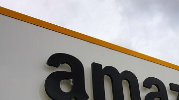 gettyimages-1128611427-594x594