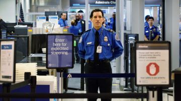 Congresistas republicanos piden explicaciones a TSA