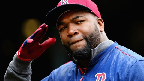 El expelotero de Boston Red Sox, David Ortiz,, recibió un balazo por la espalda