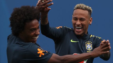 El jugador del Chelsea Willian va a sustituir a Neymar en la selección de Brasil