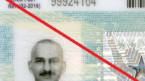Para retirar una "green card" debe haber pruebas contundentes de alguna falta.