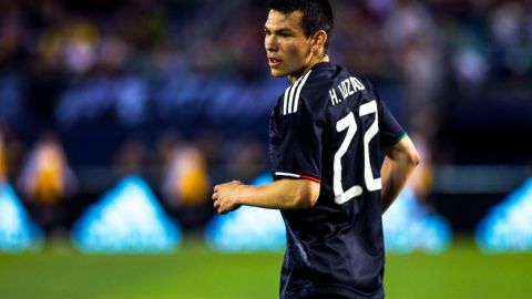 El "Chucky" Lozano debe ser paciente si quiere llegar al Nápoles de Italia