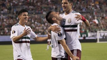 Uriel Antuna, Fernando Navarro y Raul Jimenez, goleadores de México ante Martinica en la Copa Oro.