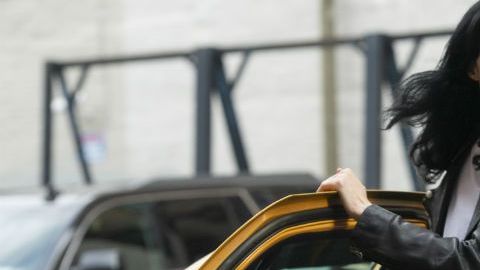 Krysten Ritter en "Marvel's Jessica Jones"