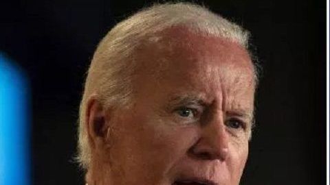 El presidente Trump aumenta sus ataques contra Biden.