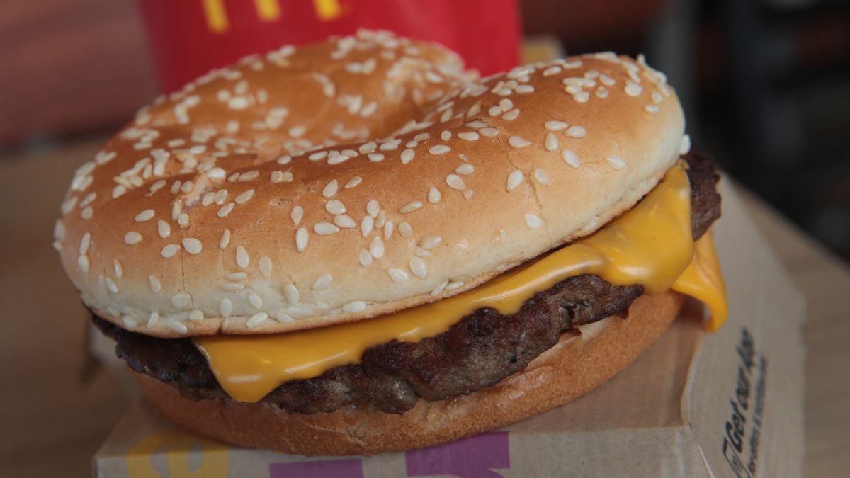 McDonald’s Vendió 40 Millones De Hamburguesas Más Haciendo Este Pequeño ...