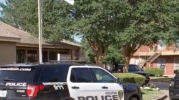 Dos pistolas y dos rifles fueron robados durante el asalto