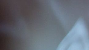 Los cigarros electrónicos con sabor atraen a los jóvenes. (Shutterstock)