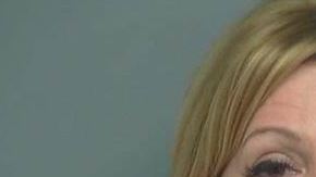 El policía paró a la conductora Elizabeth Warren, que acababa de levantar a tres pasajeros.