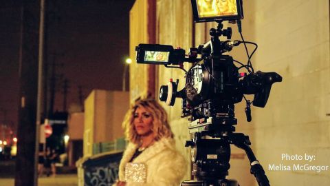 Kase Peña caracterizó al personaje Vanessa en su cortometraje "¿Familia?". (Suministrada)