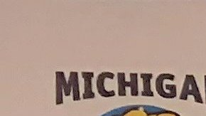 Robert Sopsich y Dillan Dybilas con su gran premio de lotería.