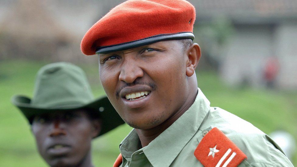 Quien Es La Comandante De Manifest