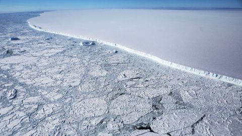 107850234_iceberg3
