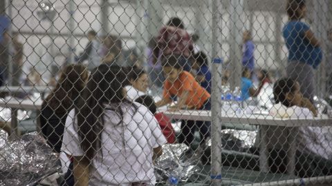 Centro de detención en McAllen, Texas. (Archivo)